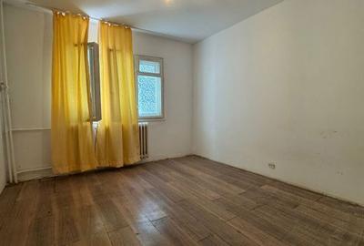 Apartament cu 4 camere semidecomandat în Berceni - 5