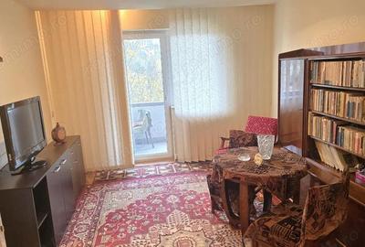 Apartament cu 2 camere decomandat în Piața Centrală - 6