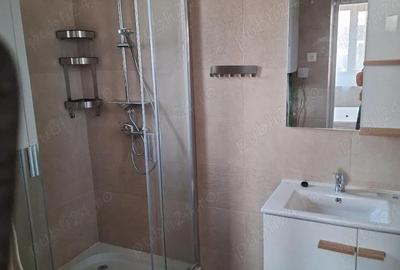 Apartament cu 3 camere decomandat în Central - 1