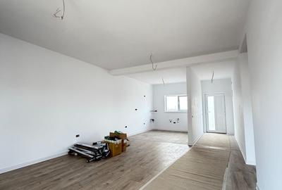 Duplex cu 3 camere cu Canalizare în Bucovăț (Remetea Mare) - 11