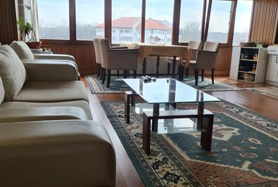 Apartament cu 3 camere decomandat în Central - 3