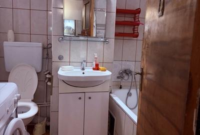 Apartament cu 2 camere decomandat în Mărgeanului - 3