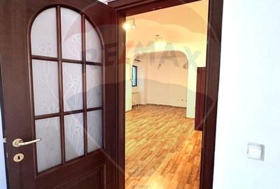 Apartament cu 3 camere de vanzare in vila zona Eminescu/Dacia - 10