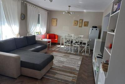 Casă individuală cu 4 camere cu Canalizare în Lumina