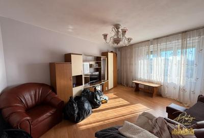 Apartament cu 3 camere decomandat în Cantemir - 15