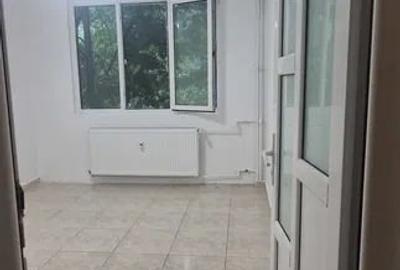 Apartament cu 2 camere decomandat în Drumul Taberei - 3