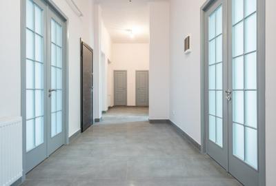 Apartament cu 3 camere decomandat în Armeneasca - 3