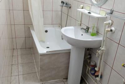 Garsonieră decomandată în Gară - 4