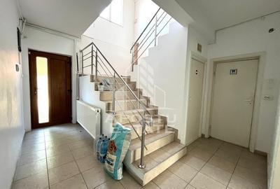 Casa cu 5 camere, 2 bai, pretabila pentru birouri. Girocului - 10