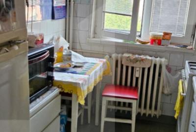 Apartament cu 3 camere semidecomandat, mobilat în Teiul Doamnei - 5