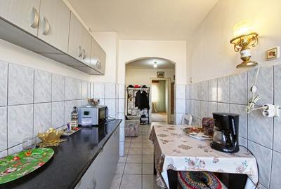 Apartament cu 4 camere, decomandat, etaj 2 din 4, Manastur - 13