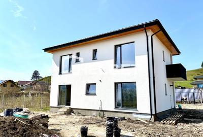 Casă individuală cu 5 camere cu Canalizare în Sânpetru - 20