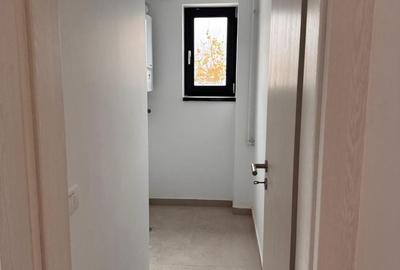 Casă cu 4 camere cu Teren 300 Mp în Păulești - 5