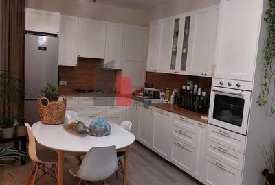 Vanzare casa individuală Domnești, 4 camere, toate utilitățile, teren 400 mp - 6