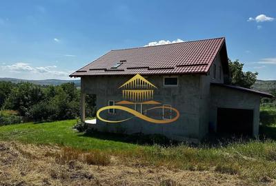 Casă cu 3 camere cu Canalizare în Secuieni - 9