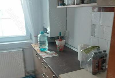 Apartament 3 camere, decomandat - zona Noua - 2