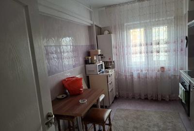 Apartament cu 2 camere decomandat în Central - 2