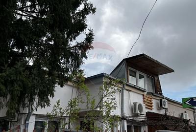 Casă cu 3 camere cu Teren 128.88000488281 Mp în 1 Mai - 2