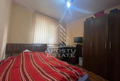 Apartament cu 2 camere, semidecomandat, etajul 1,  Spitalul Judetean Apartament cu 2 camere, semidecomandat, etajul 1,  Spitalul Judetean - 4
