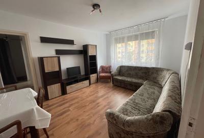 Apartament cu 2 camere semidecomandat în Central - 1