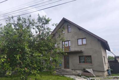 Casă cu 5 camere cu Teren 370 Mp în Rădăuți - 5