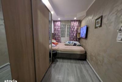 Apartament cu 3 camere semidecomandat în Central - 3