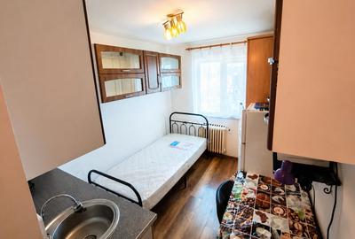 Garsonieră nedecomandată, mobilată în Complex Studențesc