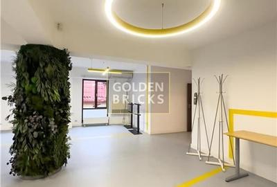 Piata Unirii | Cladire moderna | Versatila | Curte - 14