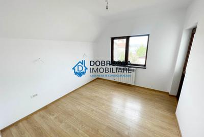 Casă cu 4 camere cu Teren 250 Mp în Păcii - 17