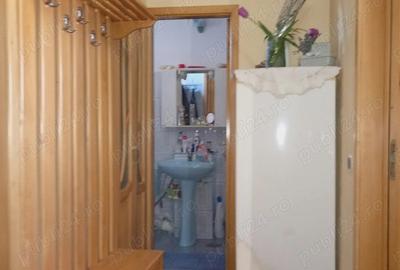 Apartament cu 2 camere decomandat în Central - 3