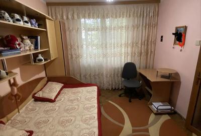 Apartament cu 2 camere semidecomandat, mobilat în Micro 19 - 16