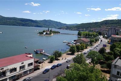 Apartament cu 2 camere decomandat în Orșova - 1