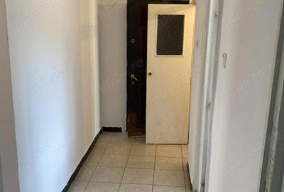 Apartament cu 3 camere decomandat în Micro 17 - 14