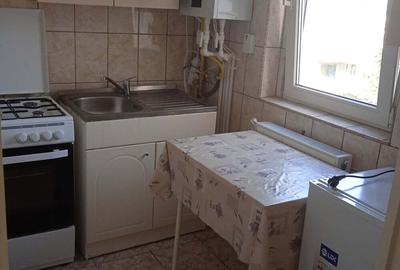 Garsonieră decomandată în Ferentari - 3