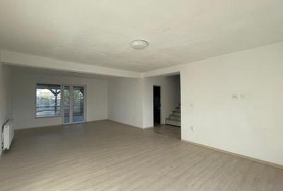 Duplex cu 4 camere cu Teren 255 Mp în Moșnița Nouă - 2