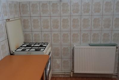 Vânzare apartament 2 camere – Bariera Brăilei, Bloc Apcarom, Buzău - 4