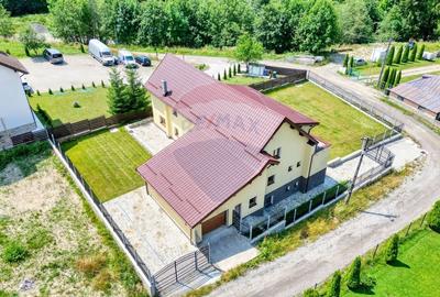 Casa / Vila cu 6 camere de vanzare in Predeal - 10