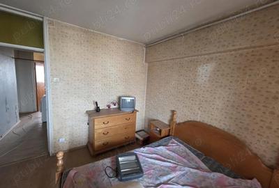 Apartament cu 4 camere decomandat în Berceni - 1