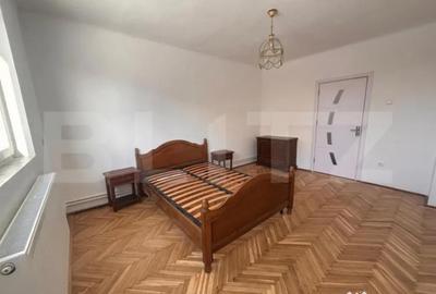 Casă cu 3 camere cu Teren 1000 Mp în Central - 14