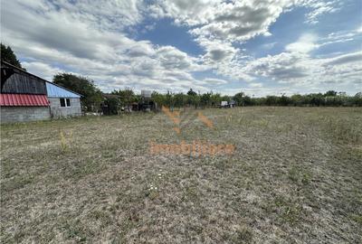 Teren de 1226 mp, în Chișirid - 2