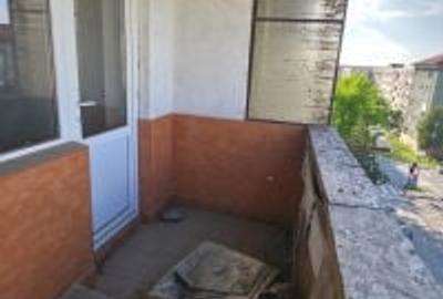 Apartament cu 3 camere semidecomandat în Central - 14