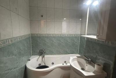 Apartament cu 2 camere decomandat în Trivale - 3