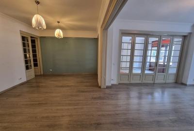 Apartament 4 camere Bd. Regina Elisabeta - Primaria Bucuresti - 2