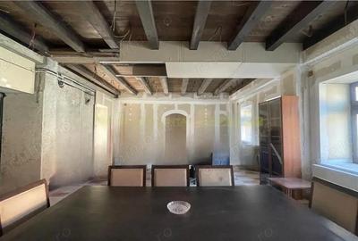 Casa speciala cu istorie de vanzare Jimbor | Fosta scoala - 11