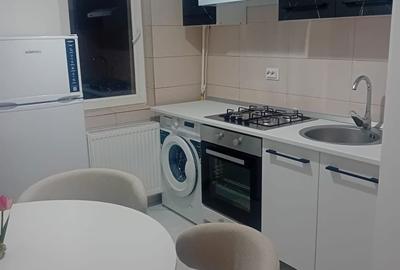 Apartament cu 3 camere decomandat în Central - 1