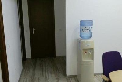 Birou, de 600 mp, în Națiunile Unite - 14