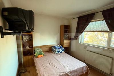 Apartament cu 2 camere semidecomandat în Micro 4 - 8