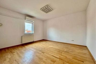 Casă cu 4 camere cu Teren 500 Mp în Elisabetin - 4