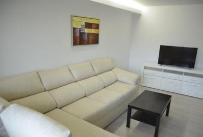 Apartament cu 3 camere decomandat, mobilat în 13 Septembrie