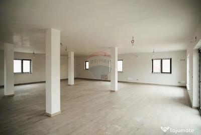 Spațiu comercial, de 473 mp, în Marginea - 15